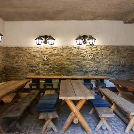 Keresztkuti Erdei Pihenohely Apartment