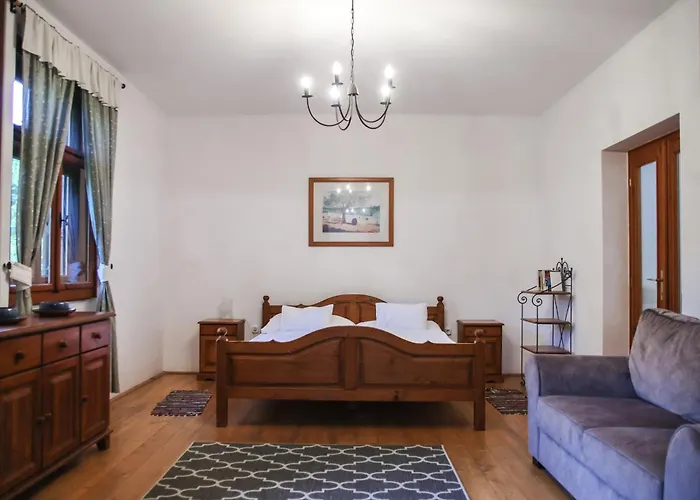 Keresztkuti Erdei Pihenohely דירה Kőszeg