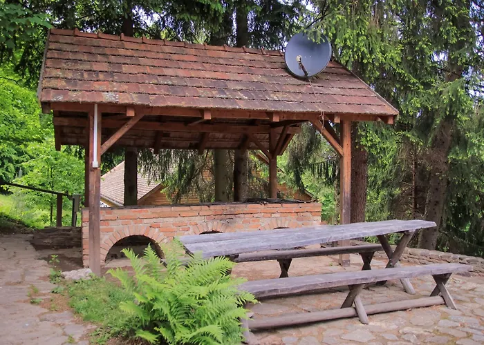 Keresztkuti Erdei Pihenohely * Kőszeg